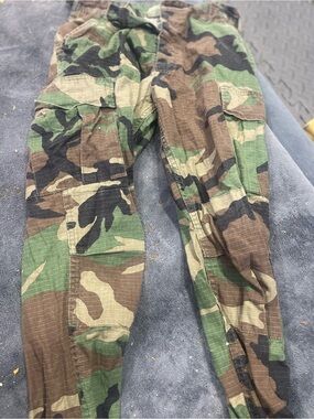 Camouflage Cargo Pants - Woodland Camo